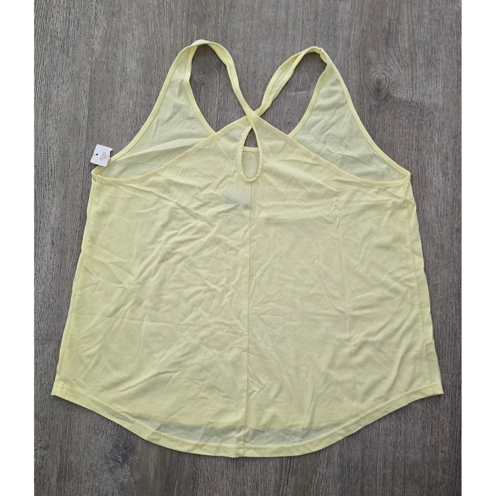 City Streets Tank Top‎ Womens XXL Yellow NWT Criss Cross Back Keyhole Hem